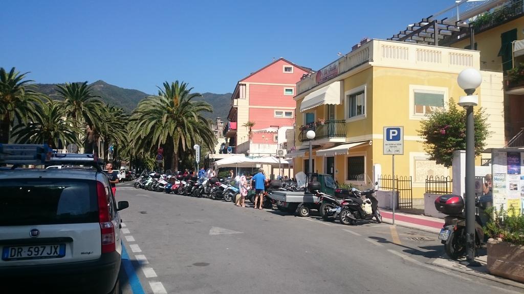 Appartamento Giulia Moneglia Esterno foto